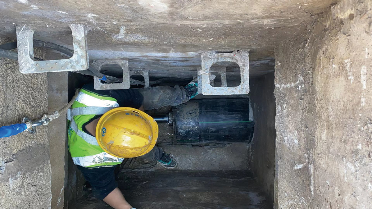 英山HDPE短管内衬法